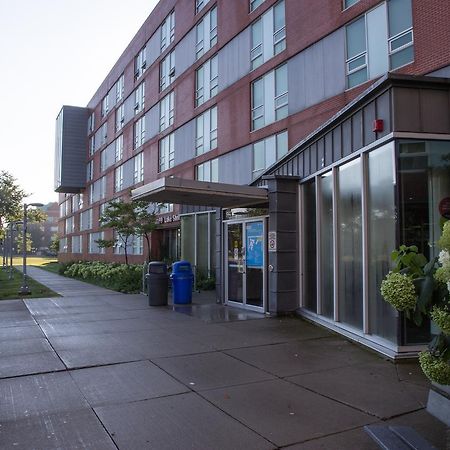 Humber College Lakeshore Campus Residence Toronto Eksteriør billede
